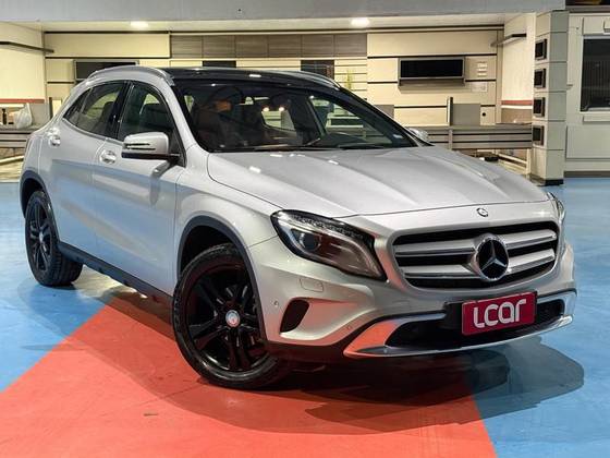 MERCEDES-BENZ GLA 200 1.6 CGI ADVANCE 16V TURBO FLEX 4P AUTOMÁTICO MERCEDES-BENZ GLA 200 1.6 CGI ADVANCE 16V TURBO FLEX 4P AUTOMÁTICO